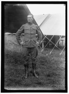 Dorey Halsted, Captain of the 4th Infantry, photo taken 1916. LC-DIG-hec-07386