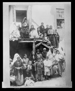 Armenian Refugees waiting for work, Marsavan. LC-USZ62-139333